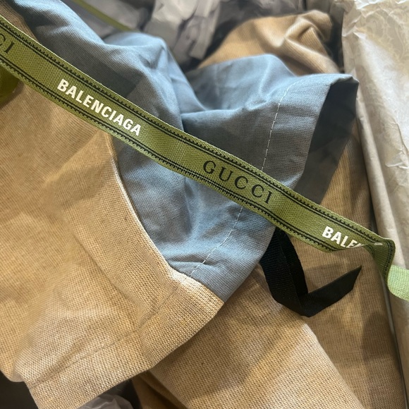Gucci x Balenciaga The Hacker Project Triple S Beige Limited Edition Sneakers - Picture 4 of 5
